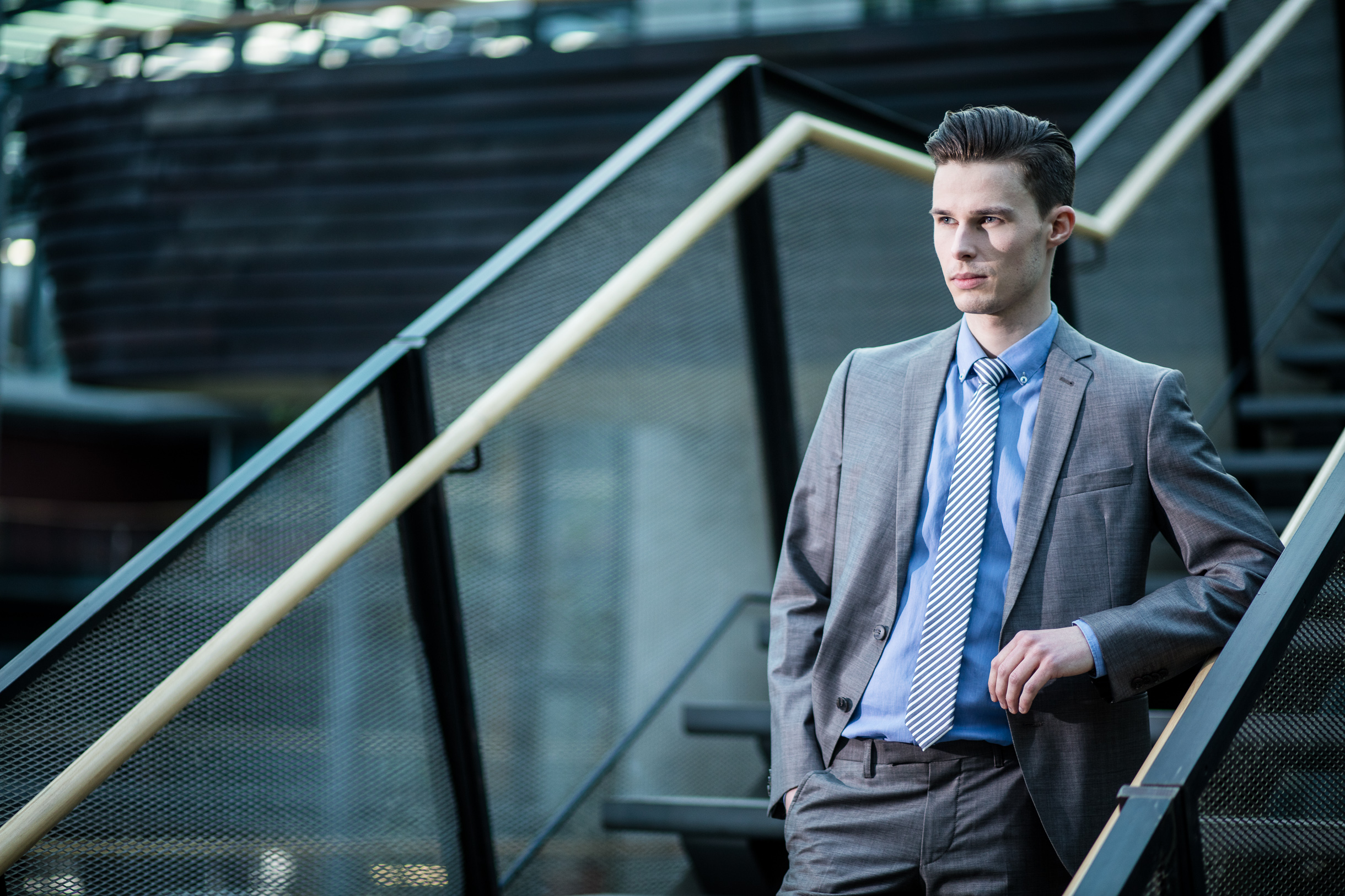 Corporate Portrait eines Geschäftsmannes im Anzug – Hamburg